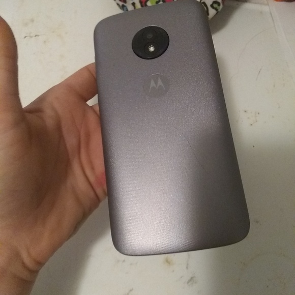 Phones - Picture 2 of 3